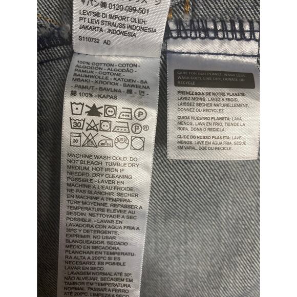 NWT LEVI'S JEAN JACKET BLUE MEDIUM - Picture 9 of 10